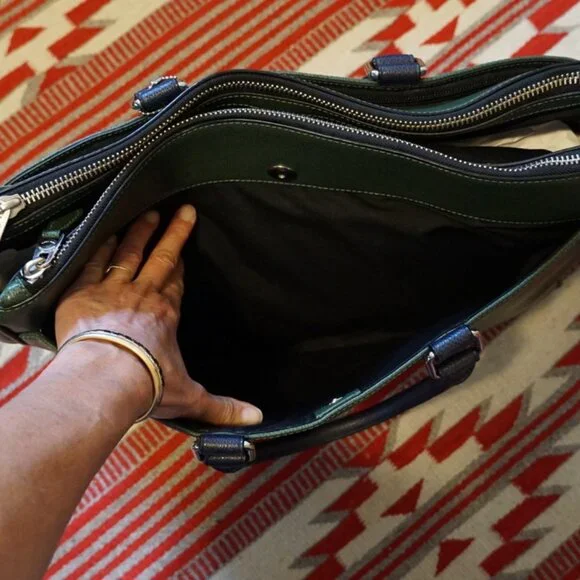 Beautiful Dark Green Coach Work or Day Bag in Like New Condition - Picture 10 of 16